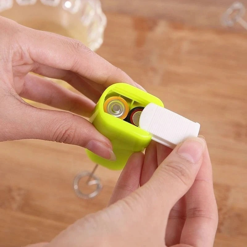 Multipurpose Electric Coffee Beater – Fast & Easy Mixing Tool