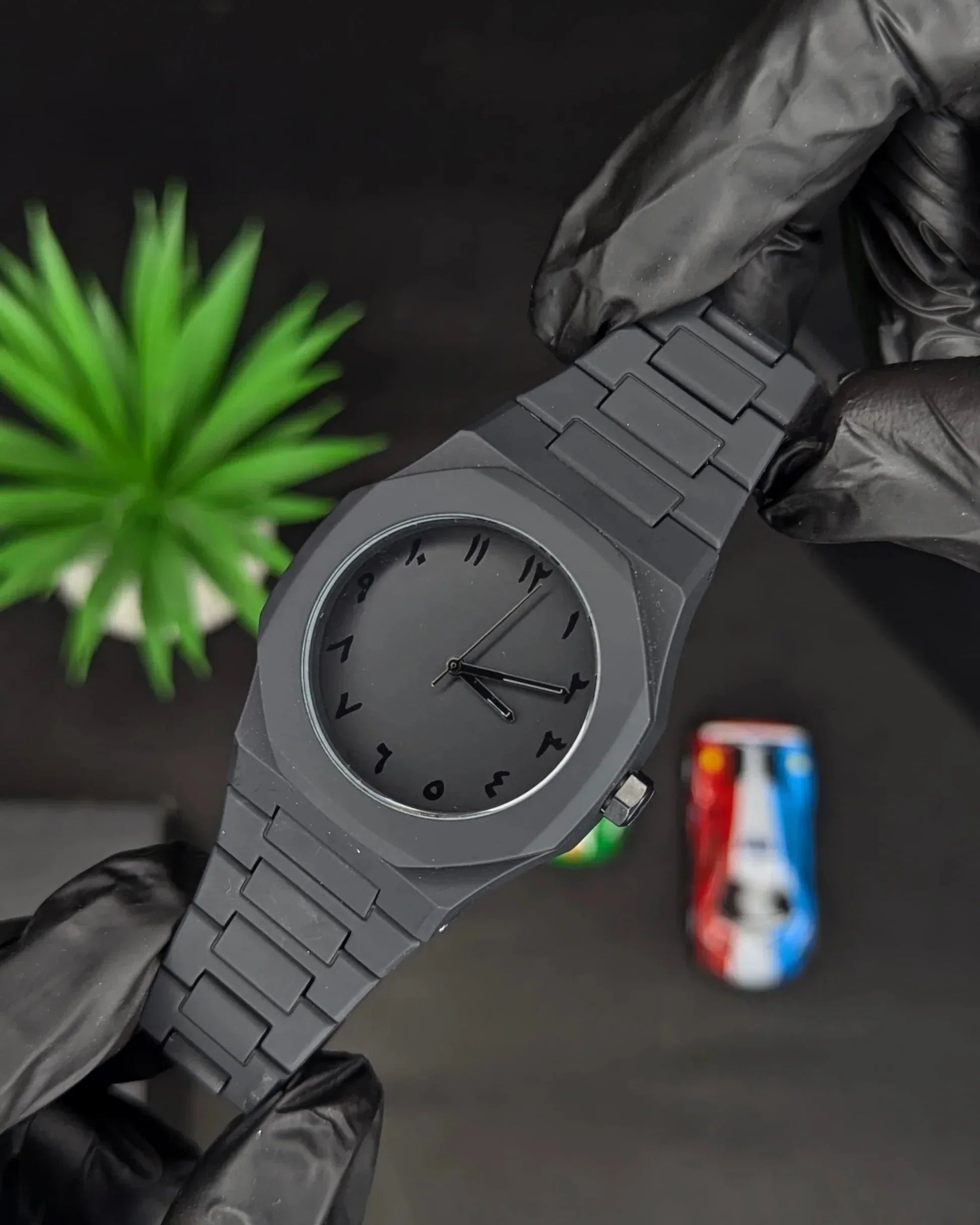 Black Aura Watch — All-Black Quartz Timepiece for Men & Women